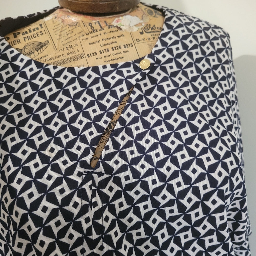 Ralph Lauren Navy and White Geometric Midi Dress - Picture 3 of 8